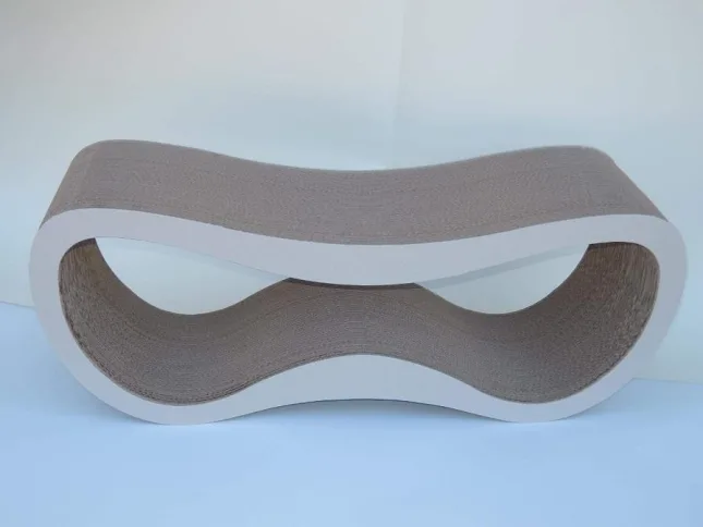 Картонная когтеточка для кошек. “Петля L”