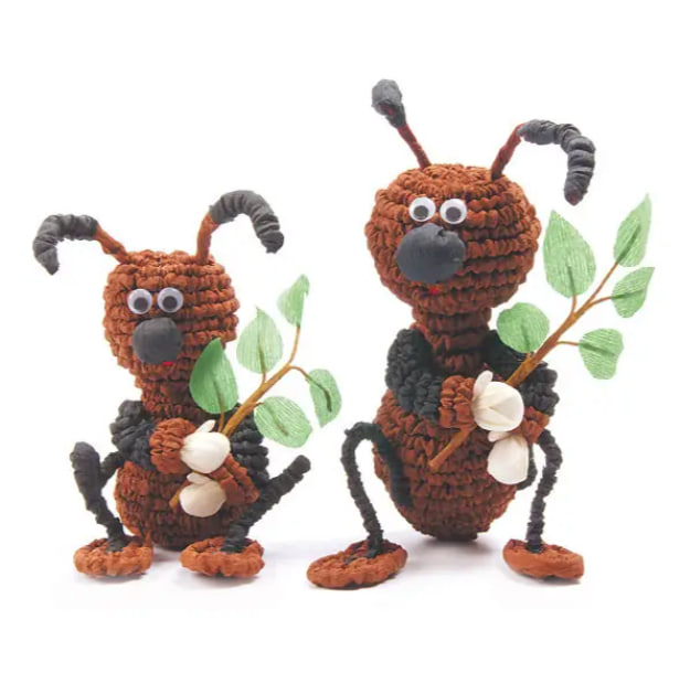 Фігурки тварин з жатого паперу