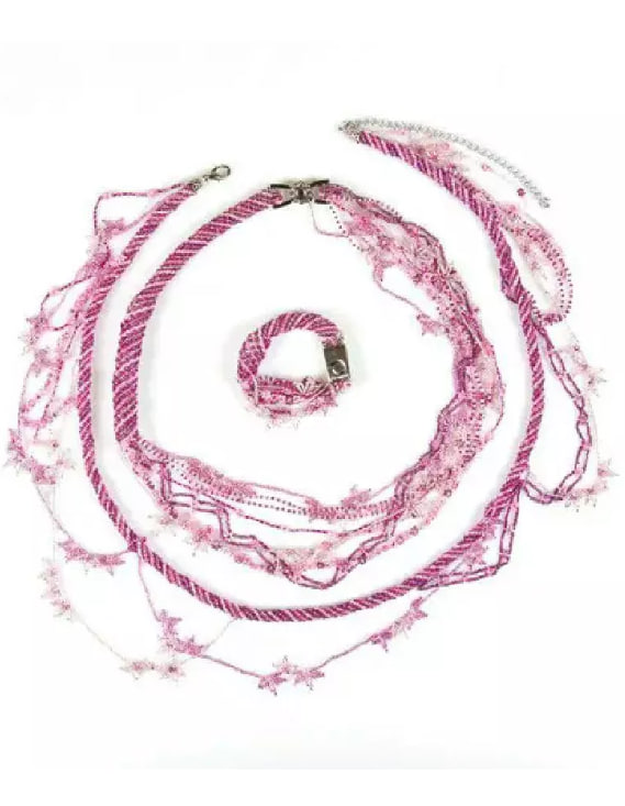 Украшения из бисера с цветочным орнаментом